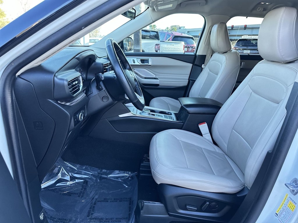 Thumbnail: 2023 Ford Explorer - 9