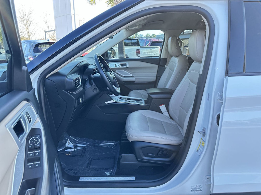 Thumbnail: 2023 Ford Explorer - 15