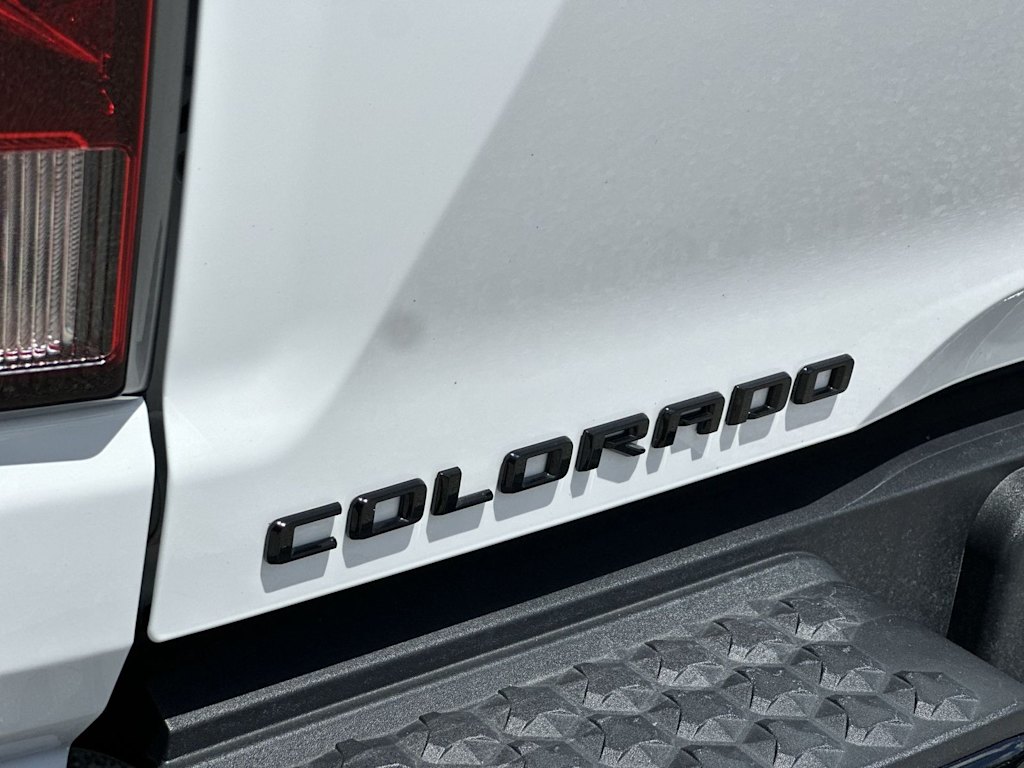 Thumbnail: 2025 Chevrolet Colorado - 18