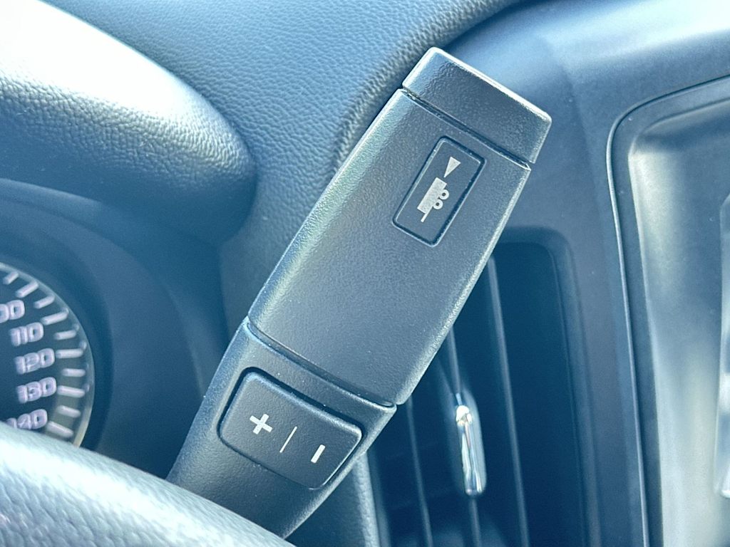Thumbnail: 2017 Chevrolet Silverado 1500 - 22