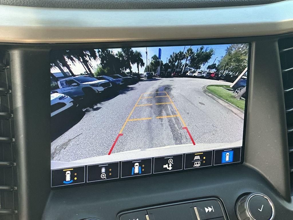 Thumbnail: 2021 GMC Acadia - 12
