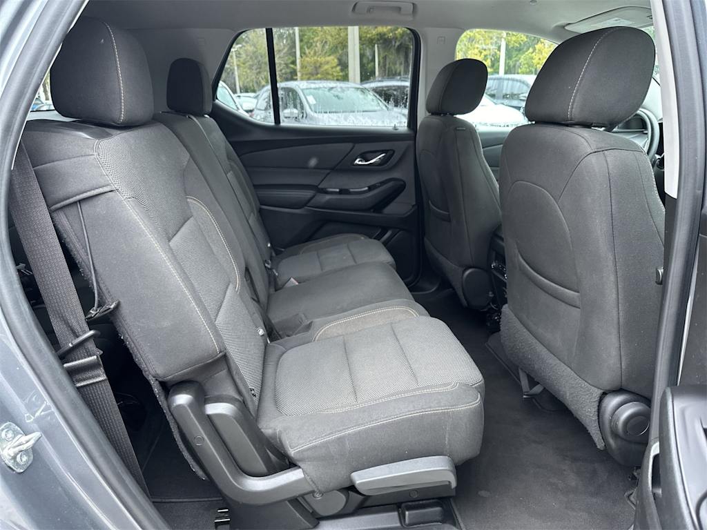 Thumbnail: 2020 Chevrolet Traverse - 20