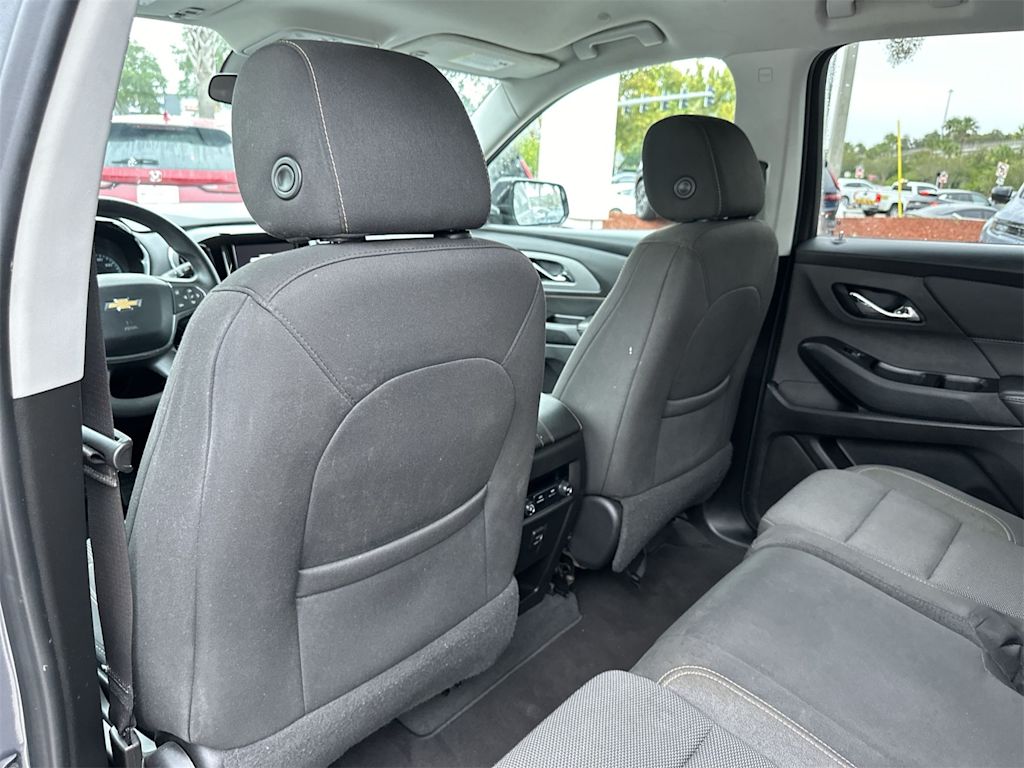 Thumbnail: 2020 Chevrolet Traverse - 11