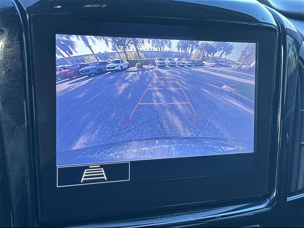 Thumbnail: 2020 Chevrolet Traverse - 12