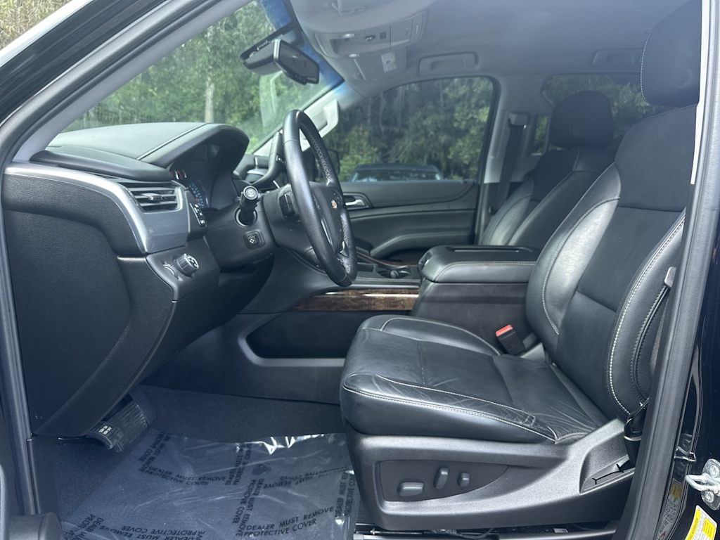 Thumbnail: 2019 Chevrolet Tahoe - 10