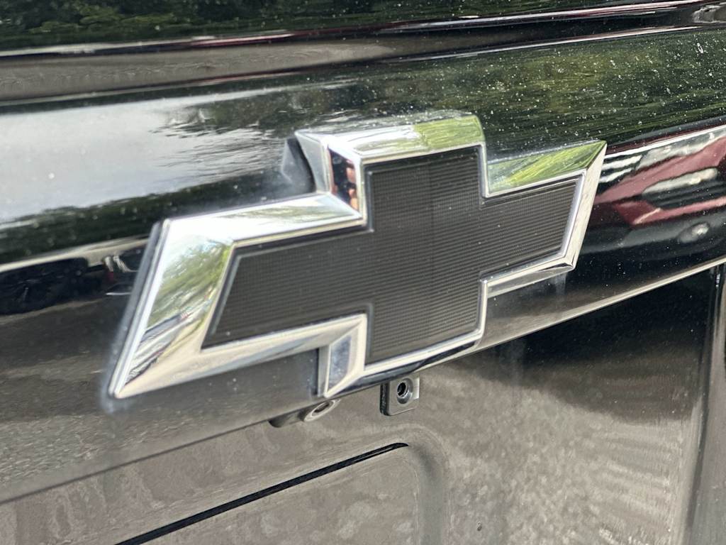 Thumbnail: 2019 Chevrolet Tahoe - 2