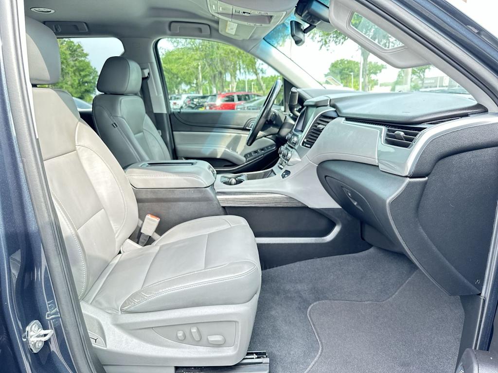 Thumbnail: 2020 Chevrolet Tahoe - 21