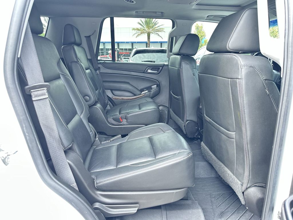Thumbnail: 2019 Chevrolet Tahoe - 20