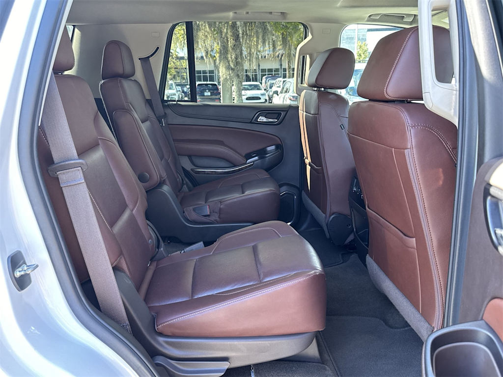 Thumbnail: 2017 Chevrolet Tahoe - 20