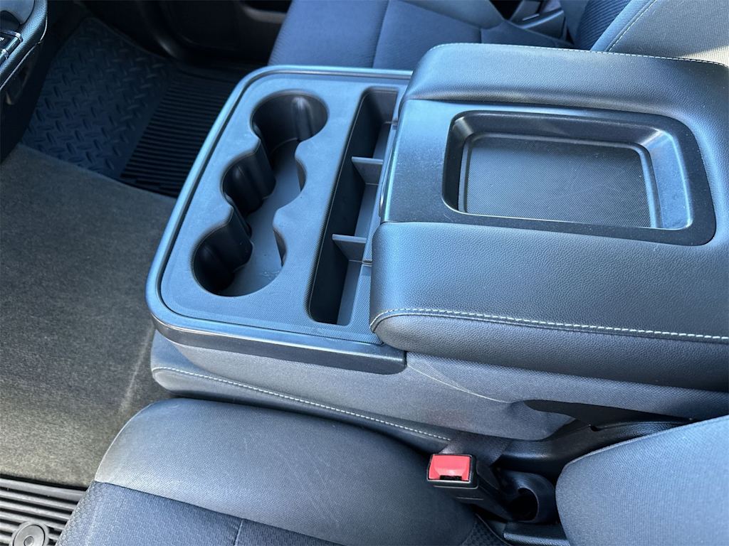 Thumbnail: 2015 GMC Sierra 2500 - 13