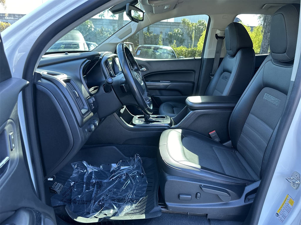 Thumbnail: 2019 GMC Canyon - 10