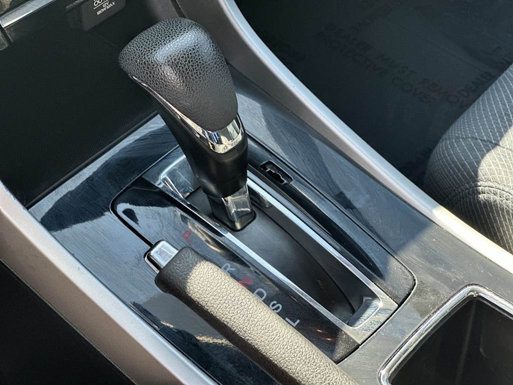 Thumbnail: 2017 Honda Accord - 12