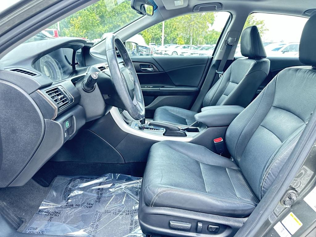 Thumbnail: 2013 Honda Accord - 10