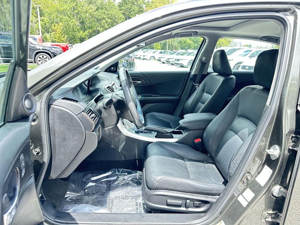 Thumbnail: 2013 Honda Accord - 9