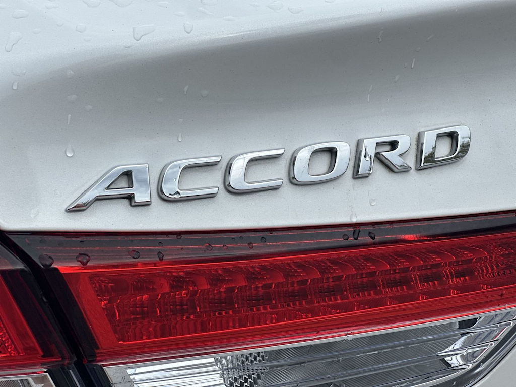 Thumbnail: 2019 Honda Accord - 19