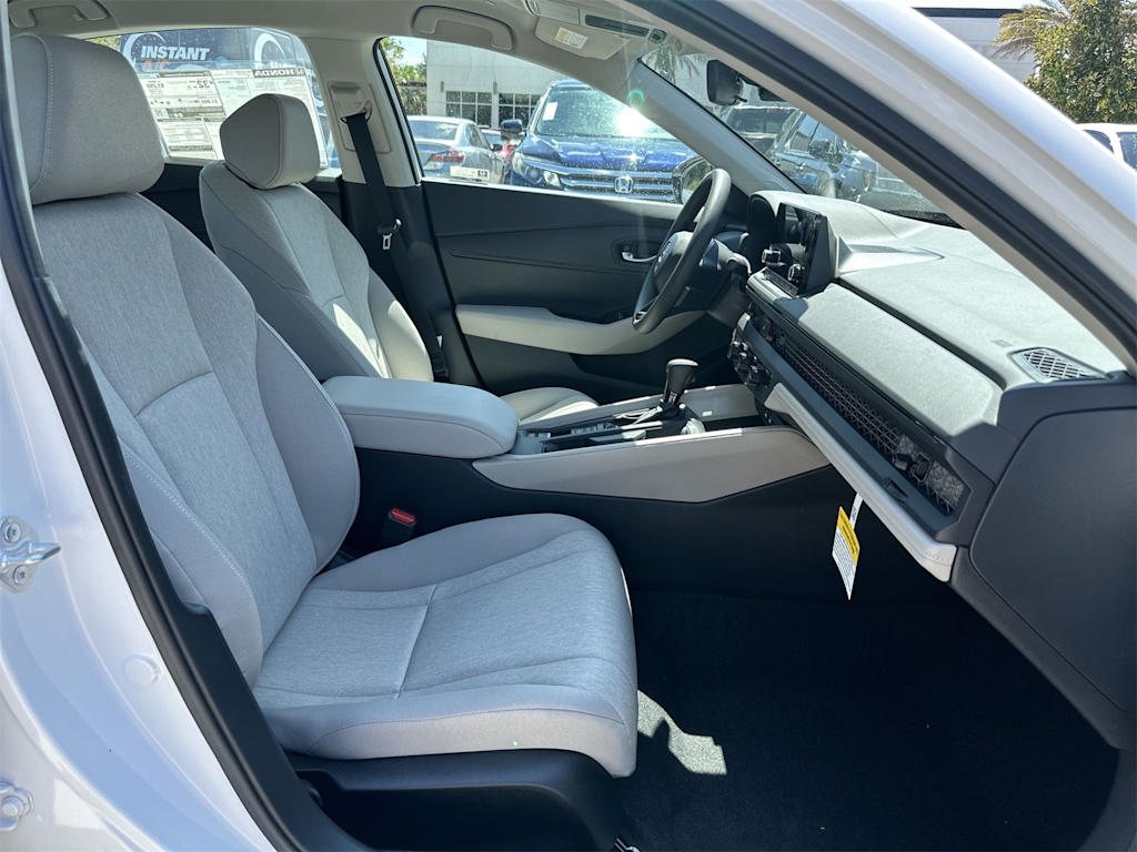 Thumbnail: 2025 Honda Accord - 21