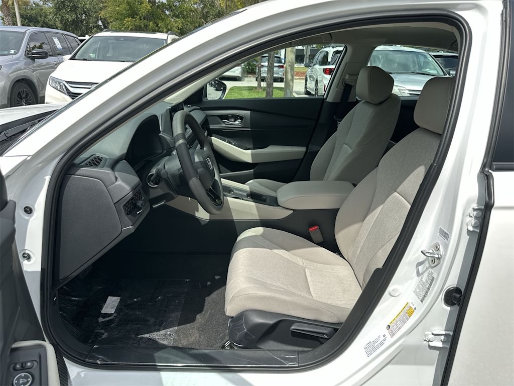 Thumbnail: 2025 Honda Accord - 9