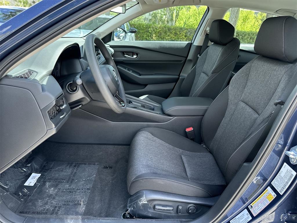 Thumbnail: 2025 Honda Accord - 9