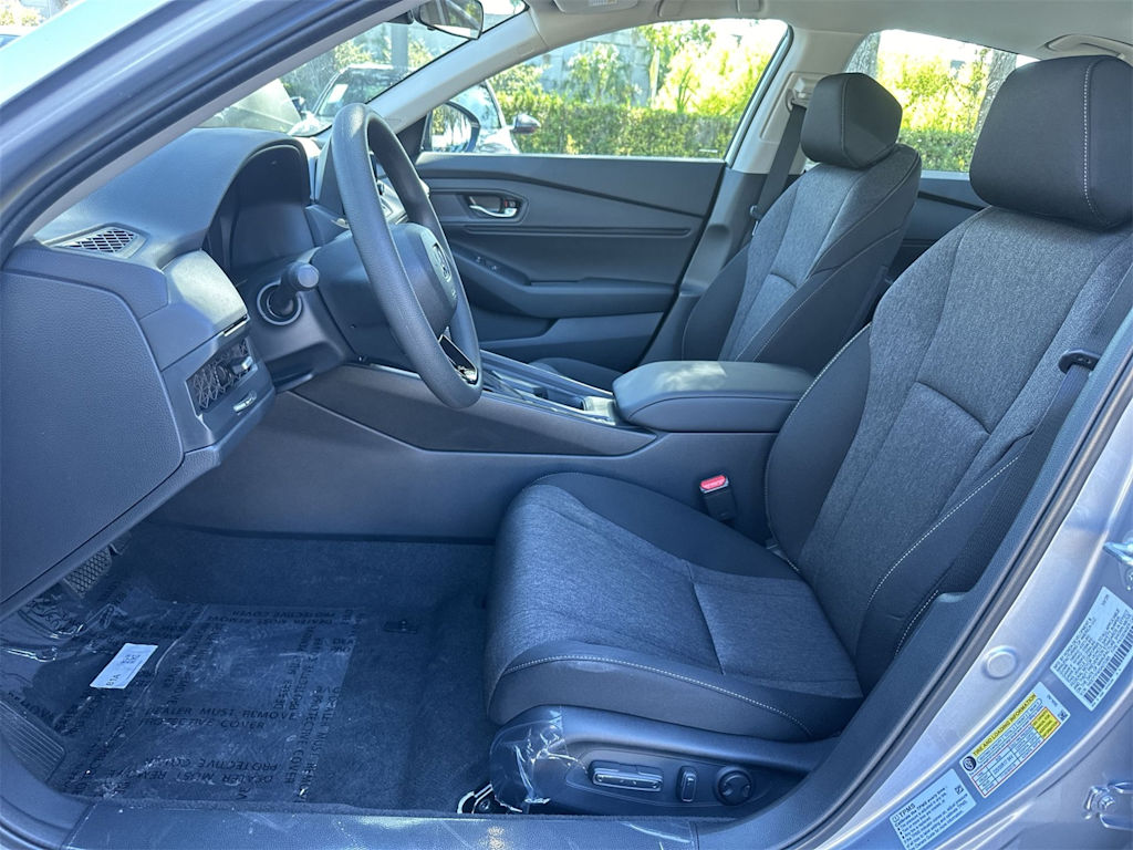 Thumbnail: 2025 Honda Accord - 18