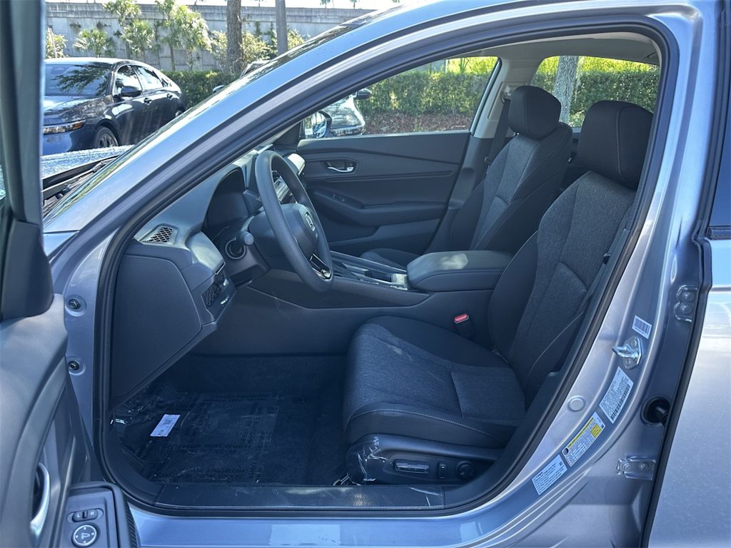 Thumbnail: 2025 Honda Accord - 10