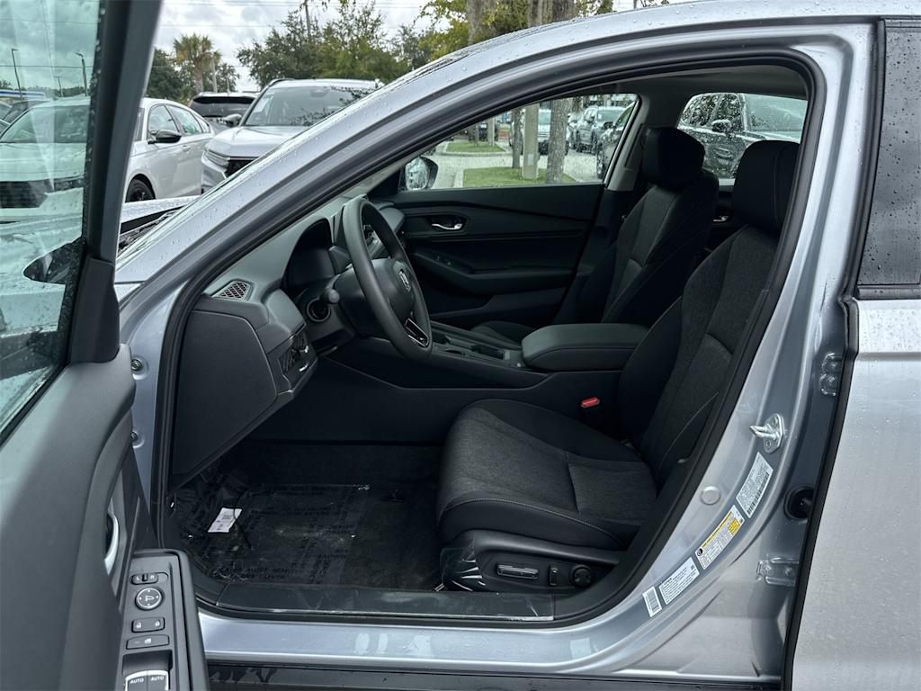 Thumbnail: 2025 Honda Accord - 14