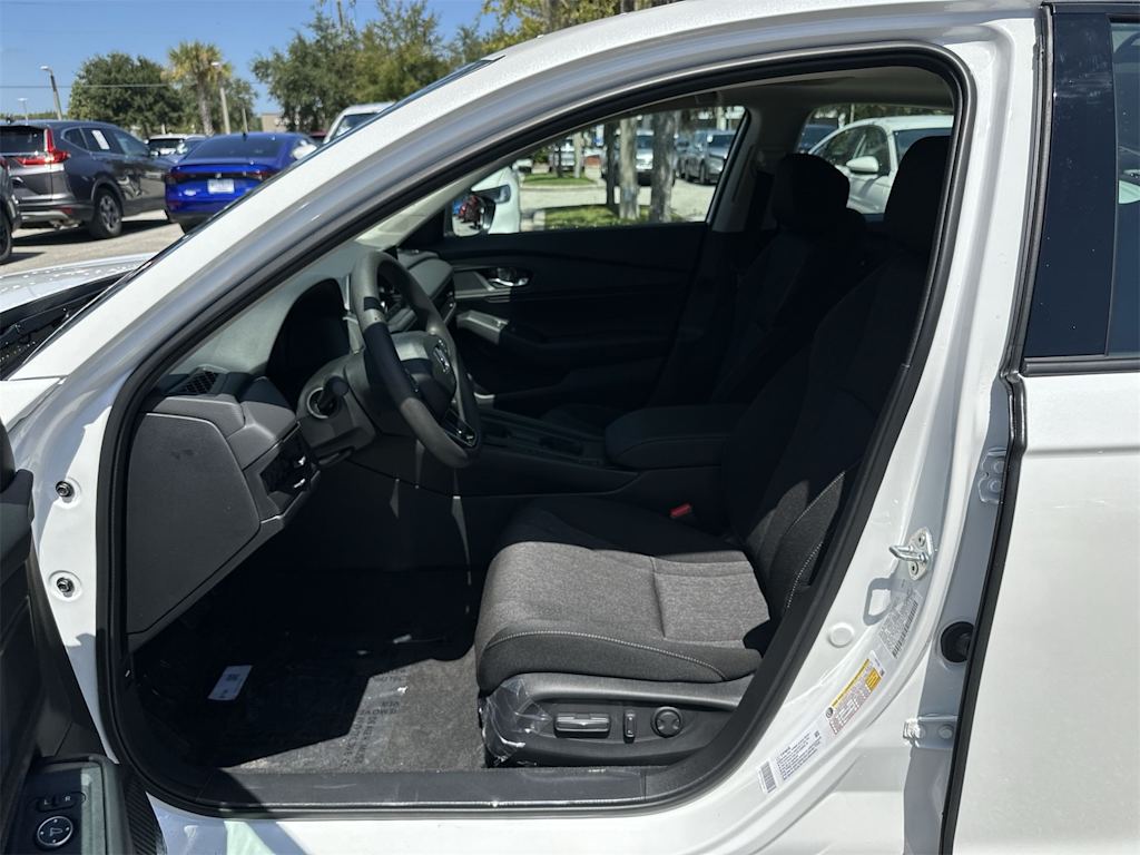 Thumbnail: 2025 Honda Accord - 11