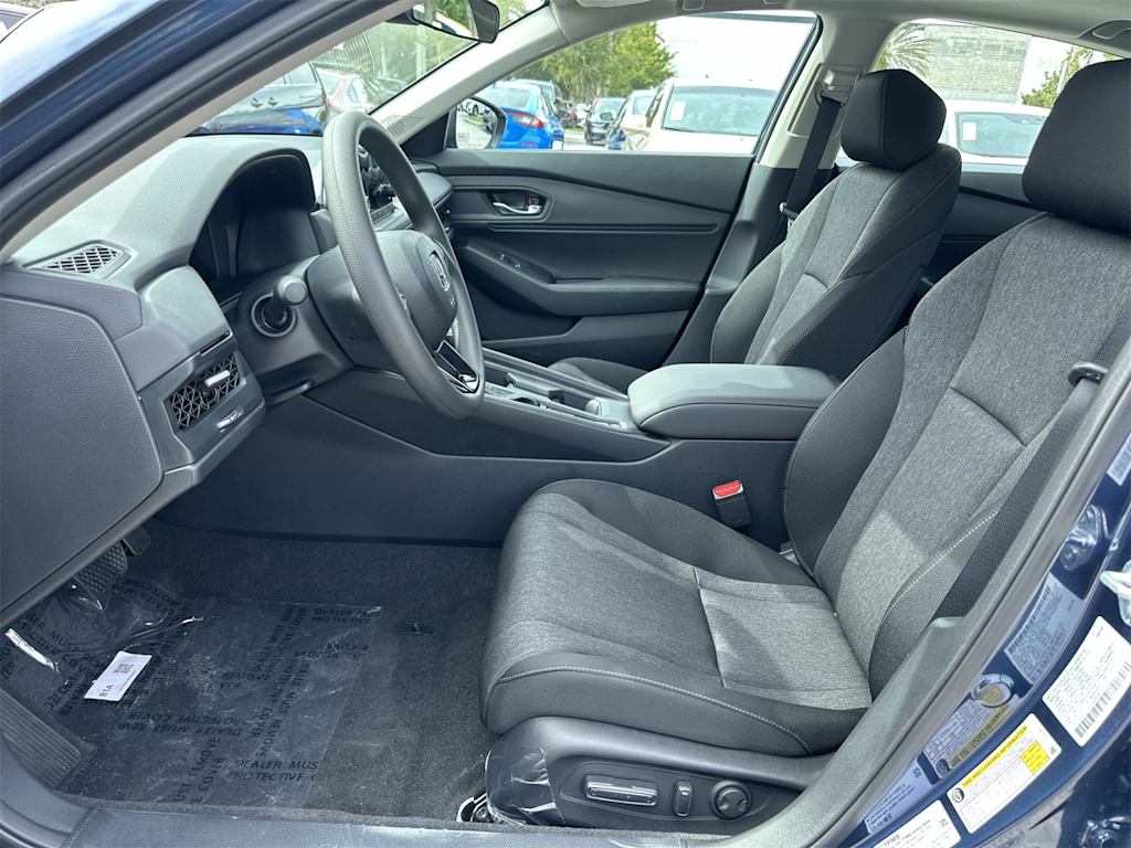 Thumbnail: 2025 Honda Accord - 10