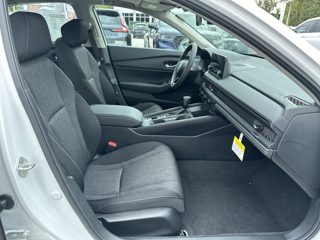 Thumbnail: 2025 Honda Accord - 9