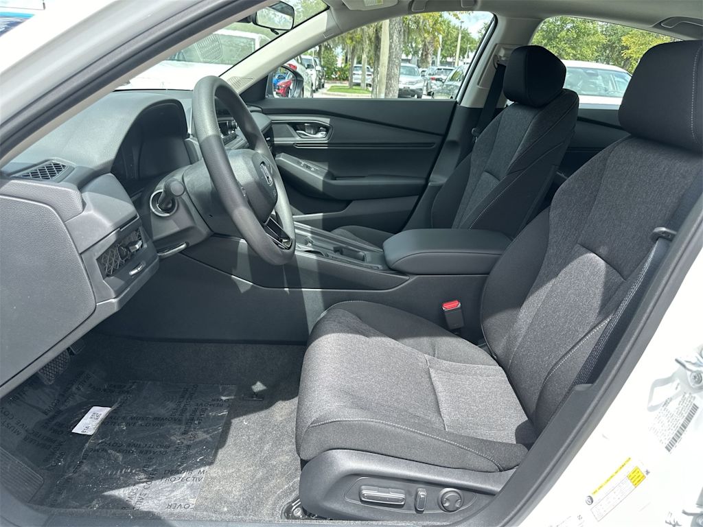 Thumbnail: 2025 Honda Accord - 8