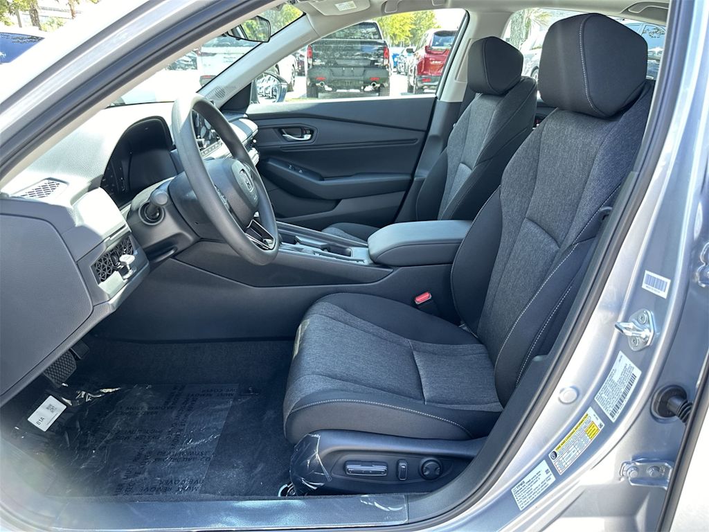 Thumbnail: 2025 Honda Accord - 10