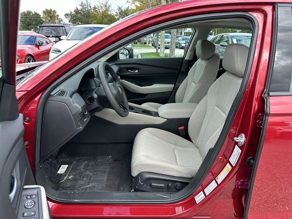 Thumbnail: 2025 Honda Accord - 9