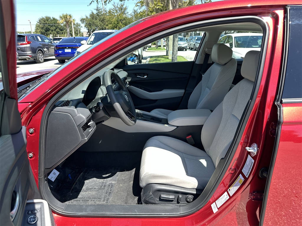 Thumbnail: 2025 Honda Accord - 11