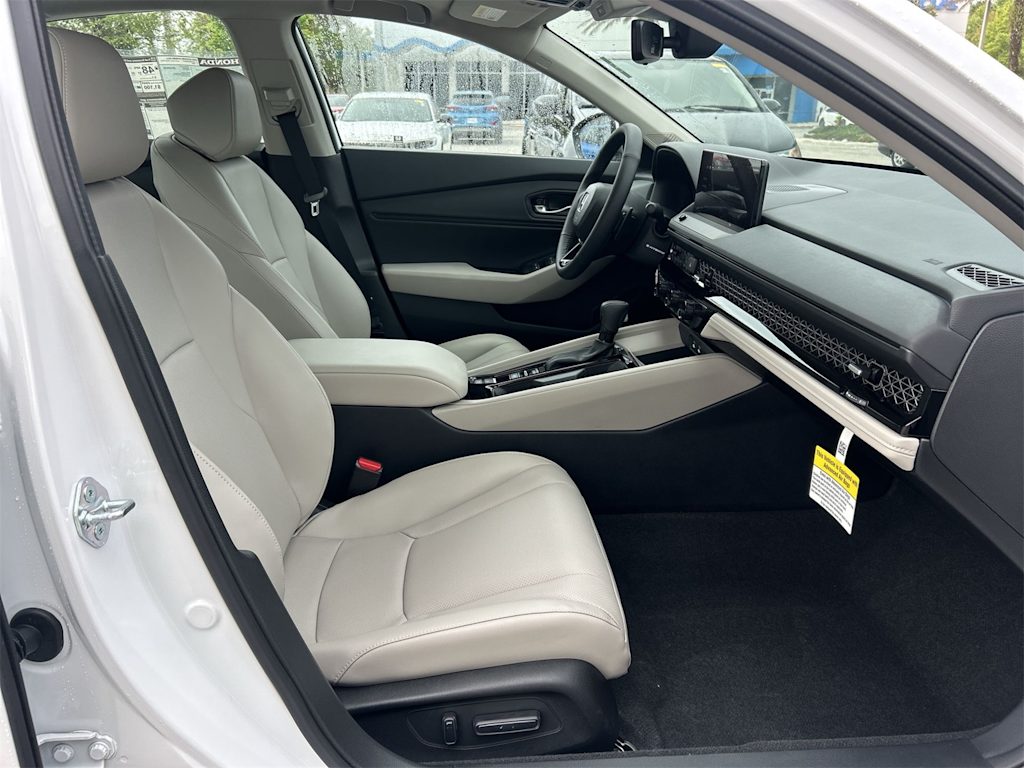 Thumbnail: 2025 Honda Accord - 9