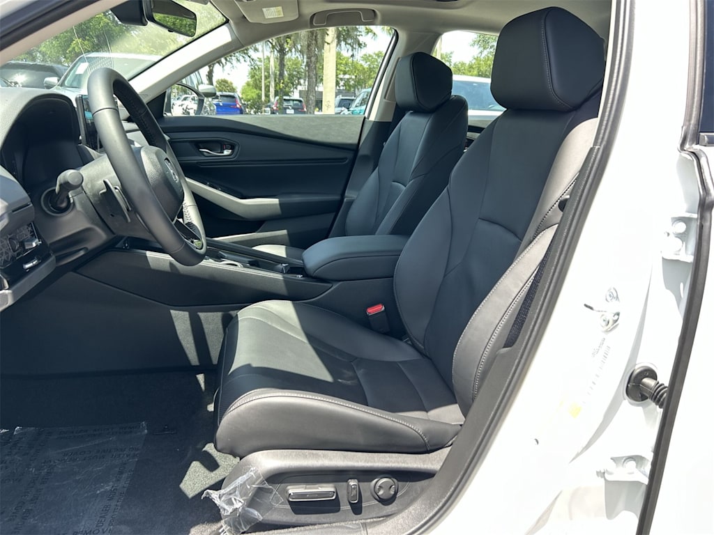 Thumbnail: 2025 Honda Accord - 10