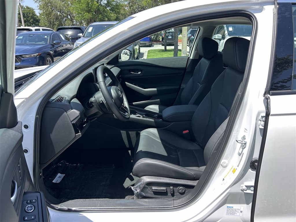 Thumbnail: 2025 Honda Accord - 9