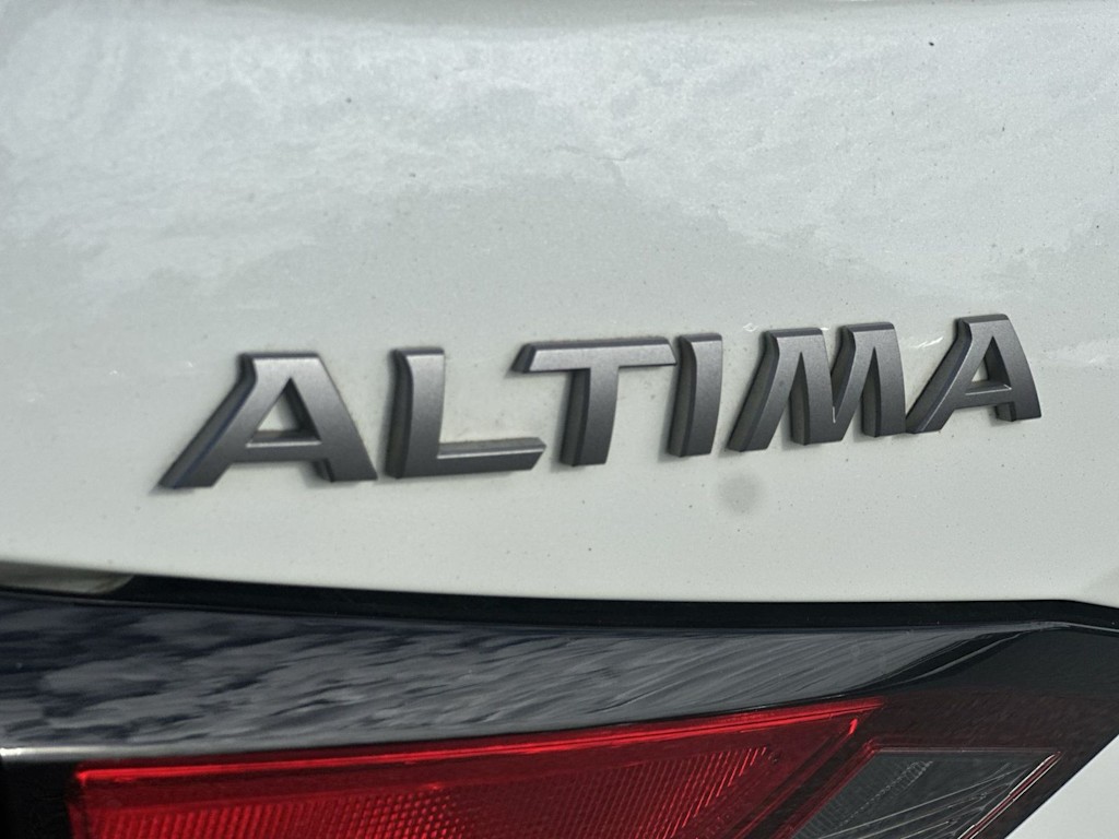 Thumbnail: 2024 Nissan Altima - 17
