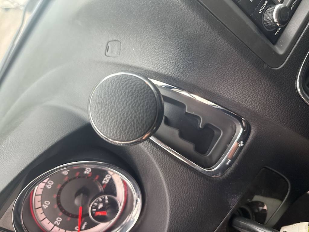 Thumbnail: 2017 Dodge Grand Caravan - 22