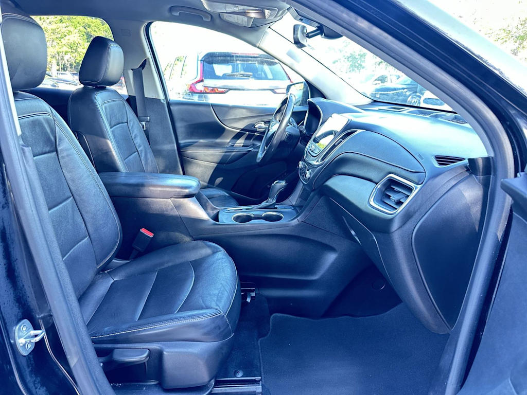 Thumbnail: 2020 Chevrolet Equinox - 8