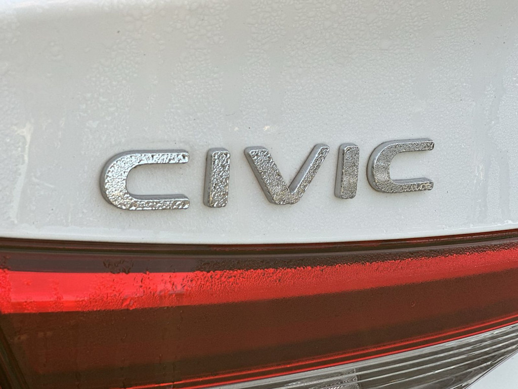 Thumbnail: 2023 Honda Civic - 18
