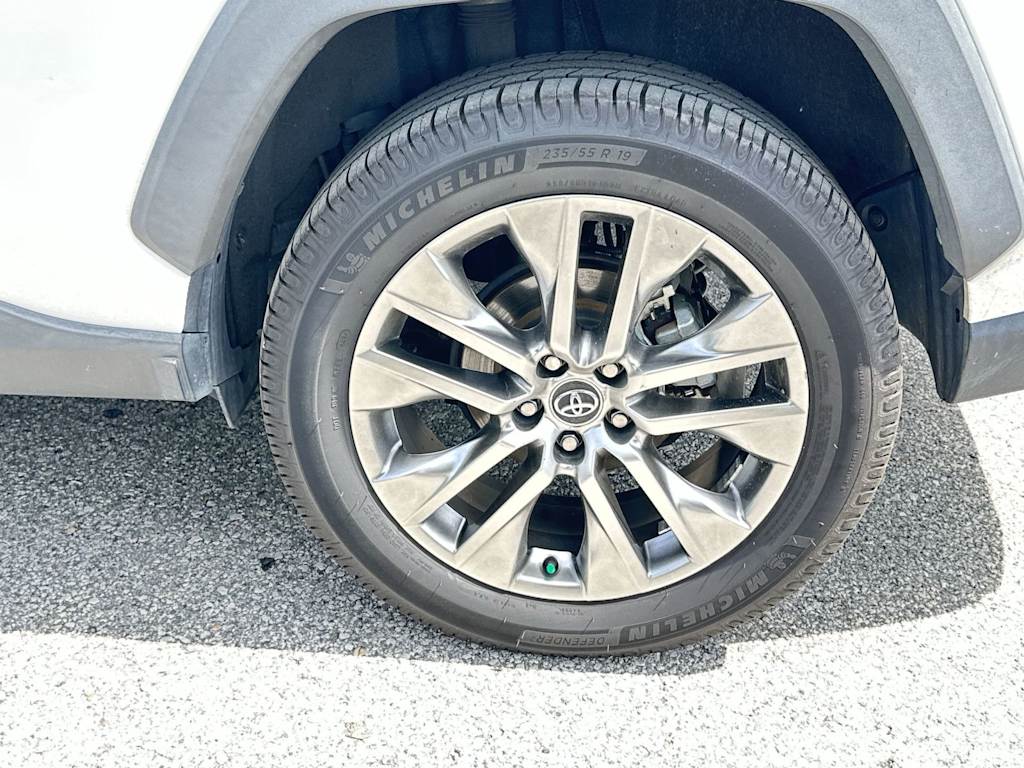 Thumbnail: 2020 Toyota RAV4 - 8