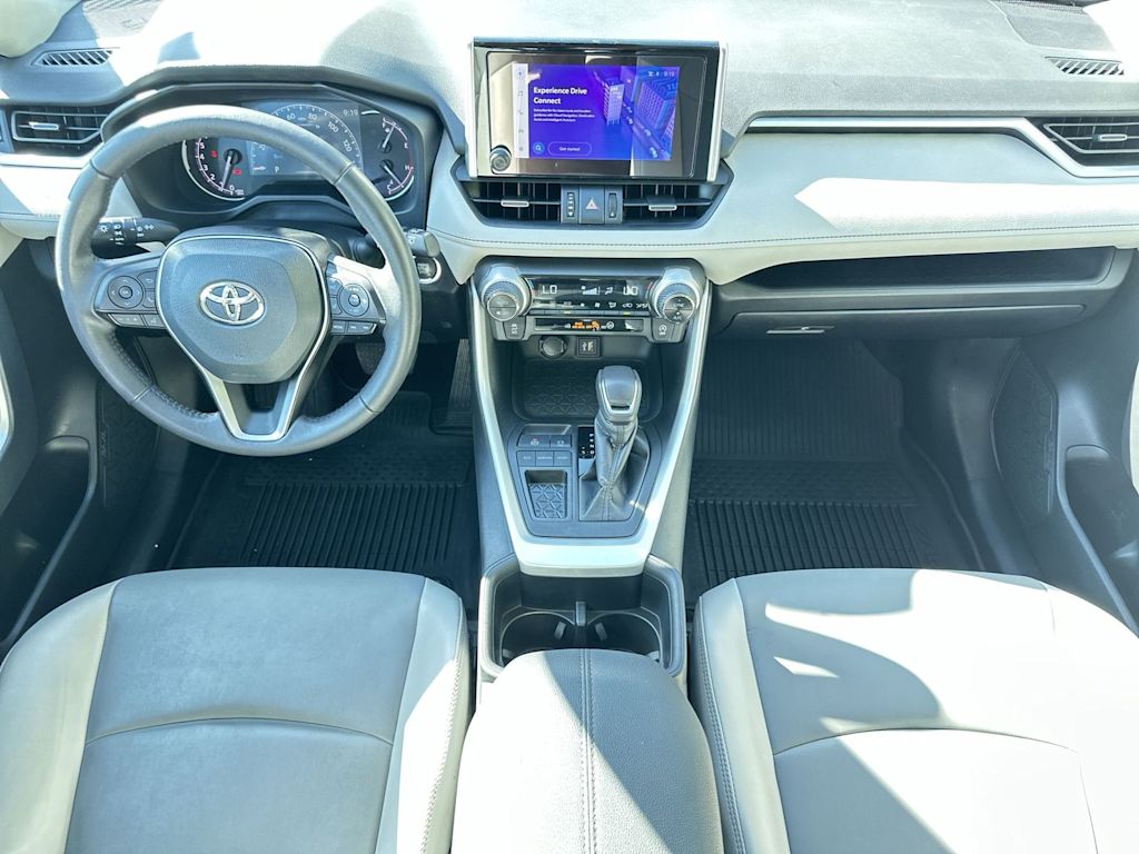 Thumbnail: 2024 Toyota RAV4 - 2