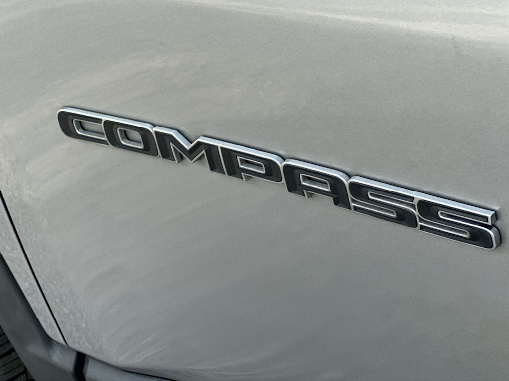 Thumbnail: 2022 Jeep Compass - 19