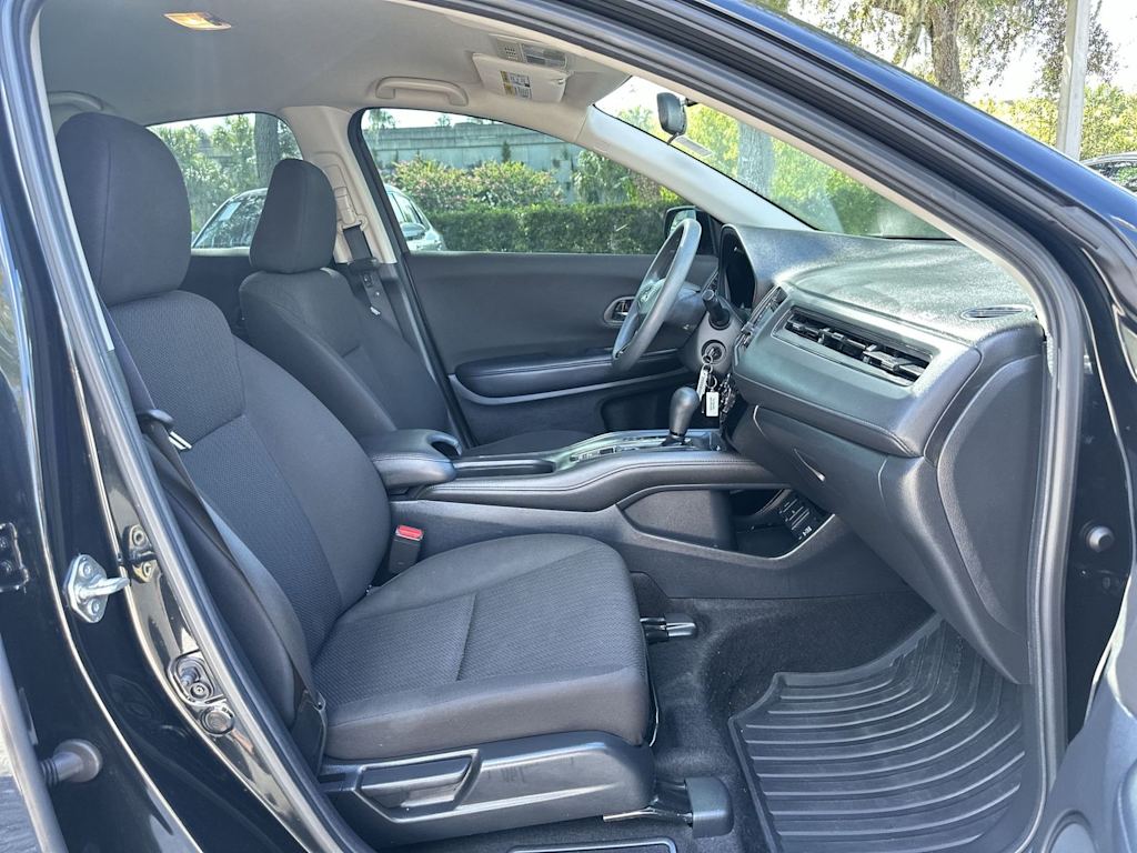 Thumbnail: 2018 Honda HR-V - 22