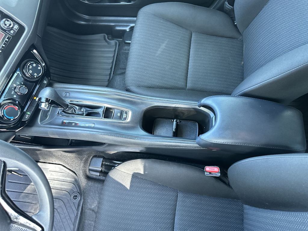 Thumbnail: 2018 Honda HR-V - 12
