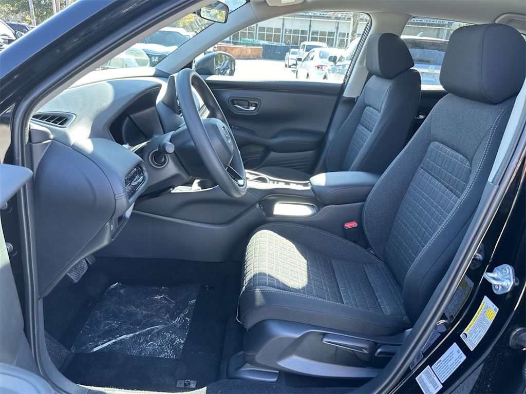 Thumbnail: 2026 Honda HR-V - 10