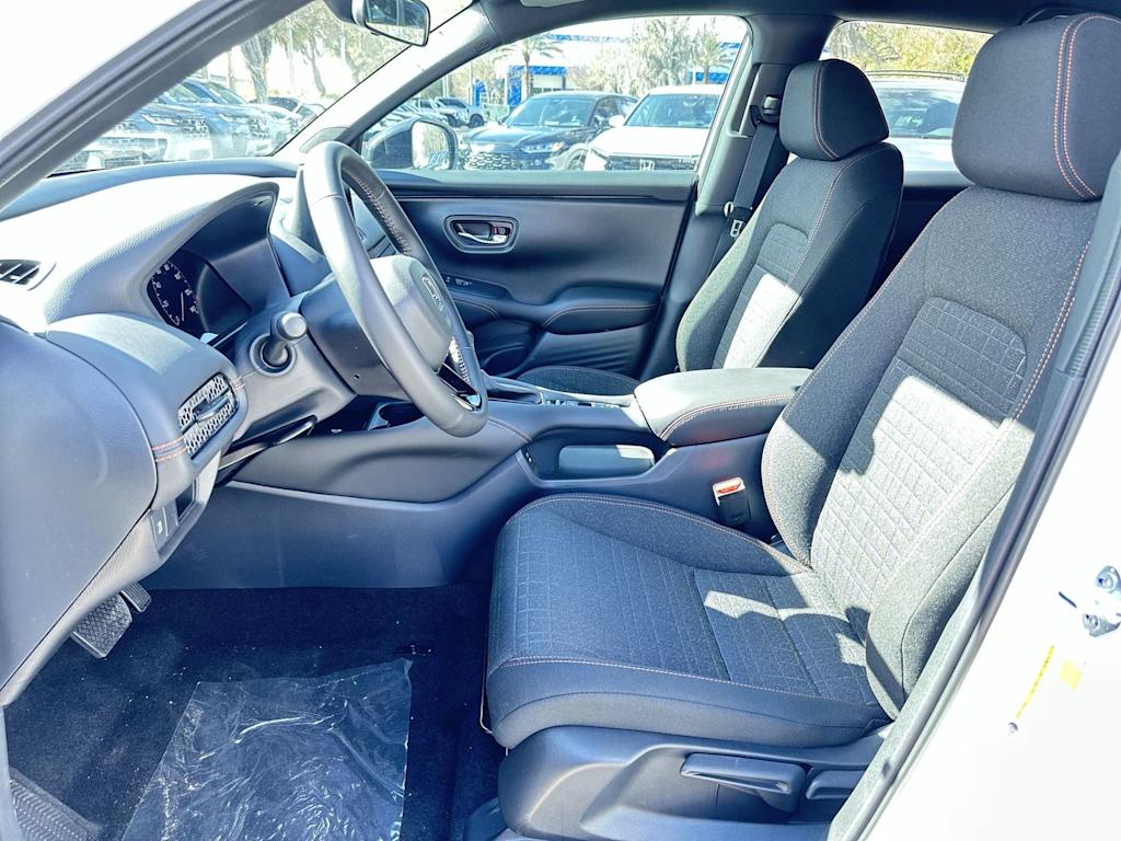 Thumbnail: 2026 Honda HR-V - 9