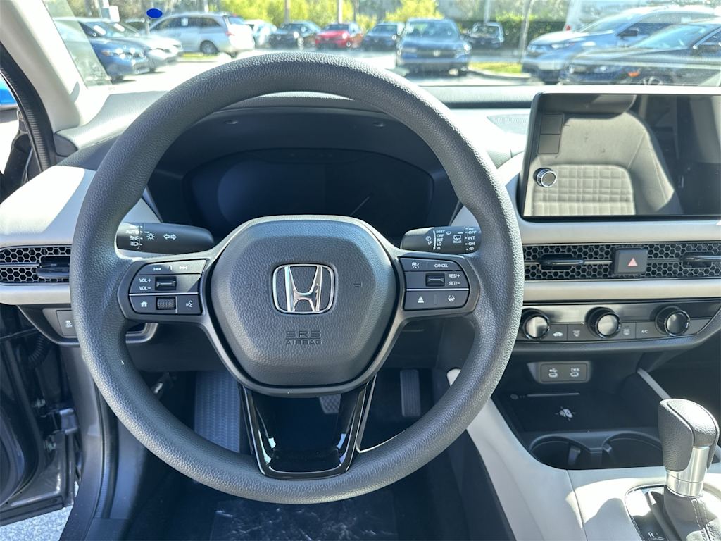 Thumbnail: 2026 Honda HR-V - 2