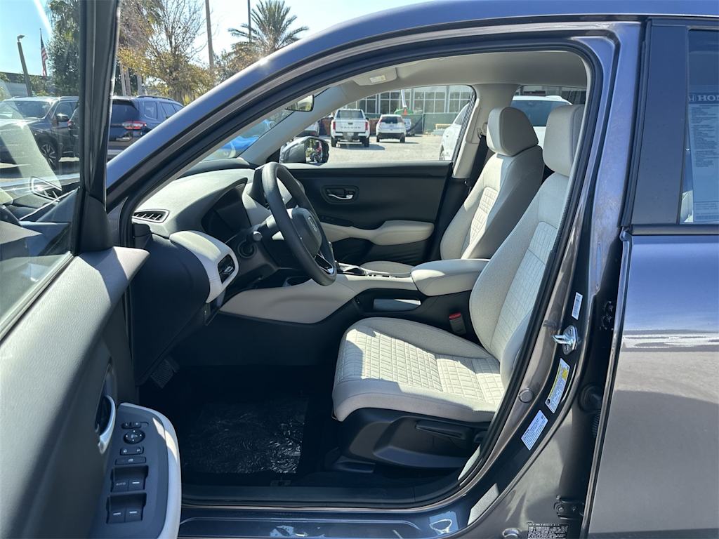 Thumbnail: 2026 Honda HR-V - 8