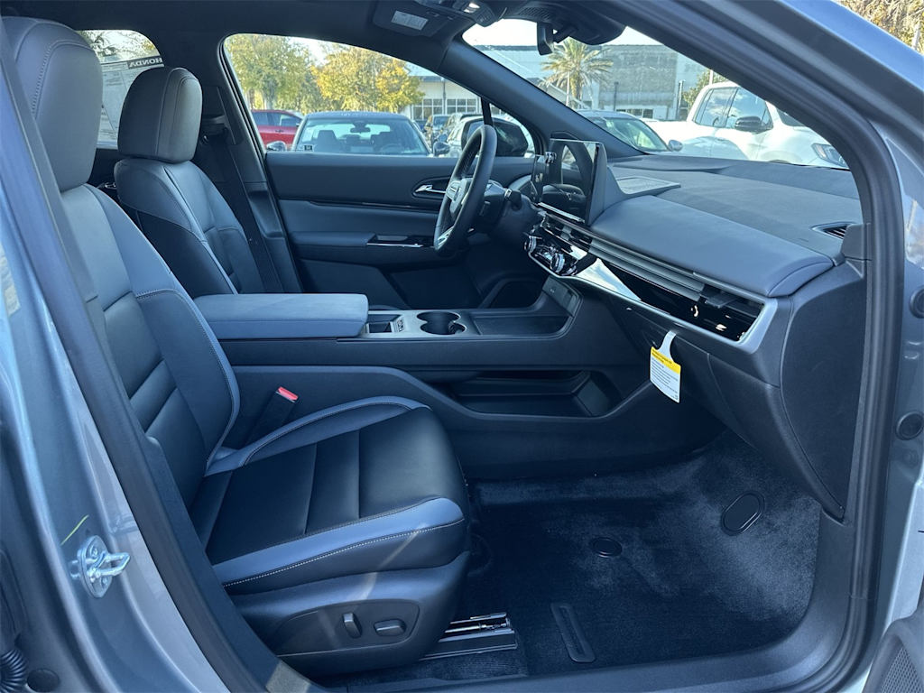 Thumbnail: 2025 Honda Prologue - 10