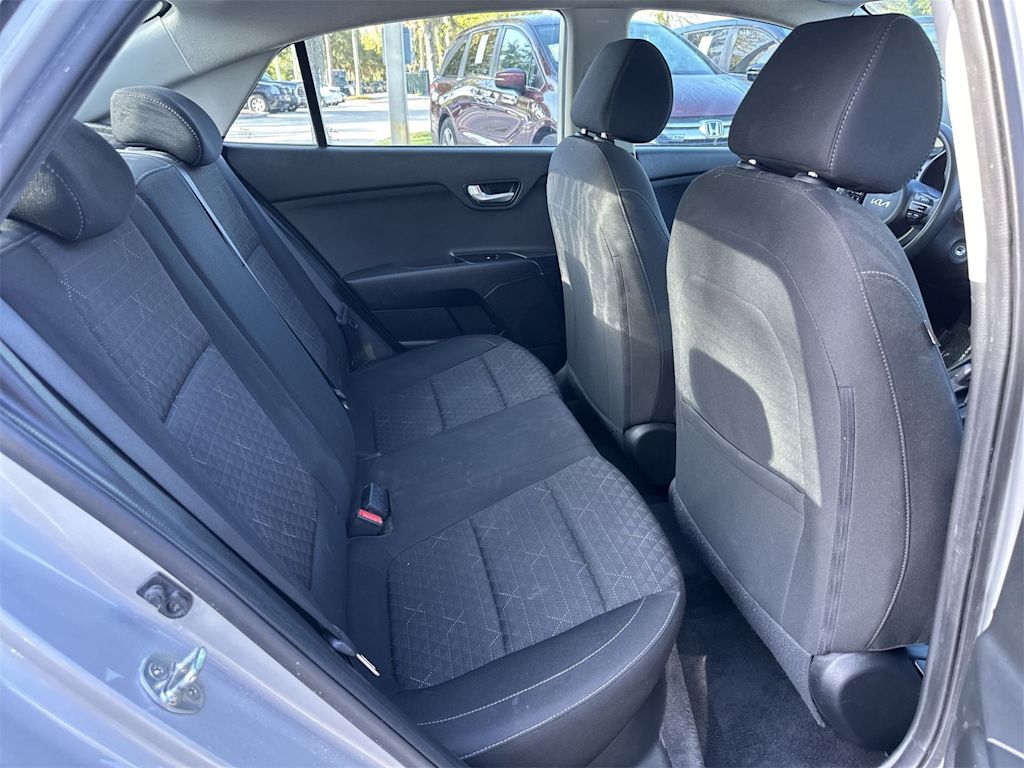 Thumbnail: 2022 Kia Rio - 20